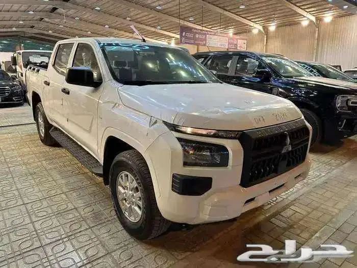 ميتسوبيشي L200 غمارتين دبل قير عادي ديزل 2024 كاش وتقسيط 0