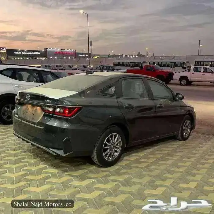 تويوتا ياريس Y استاندر موديل 2026 امتلكها براتب 3600 1