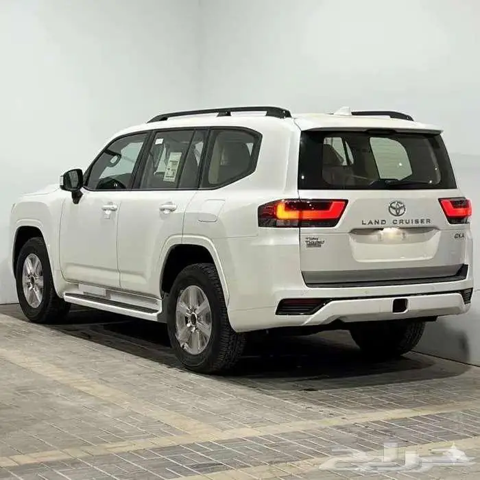 تويوتا لانكروزر L2 موديل 2025 كاش و اقساط 3