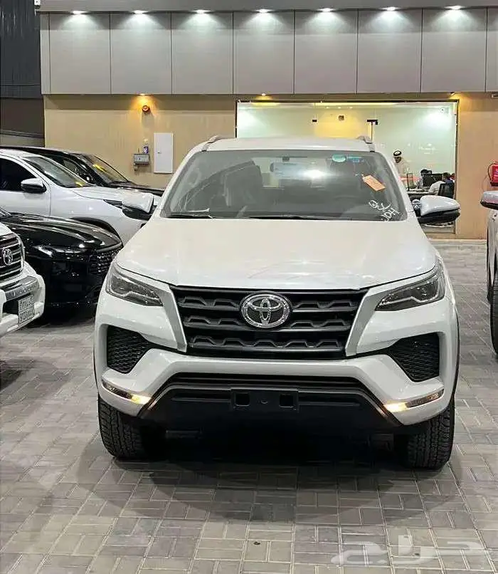 تويوتا فورتشنر 2025-(كاش-تقسيط جميع البنوك)عرض خاااص 0