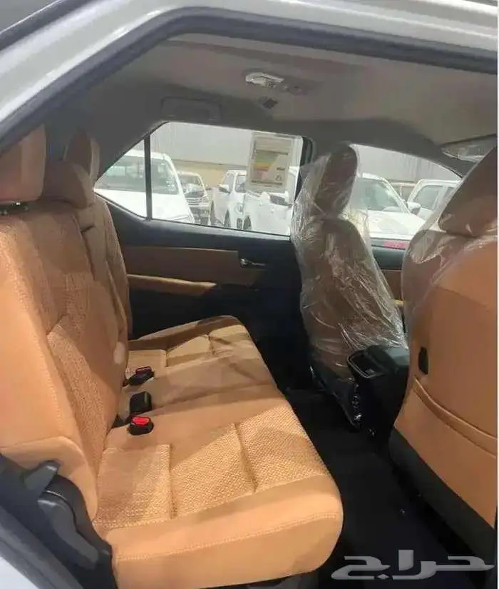 تويوتا فورتشنر 2025-(كاش-تقسيط جميع البنوك)عرض خاااص 9