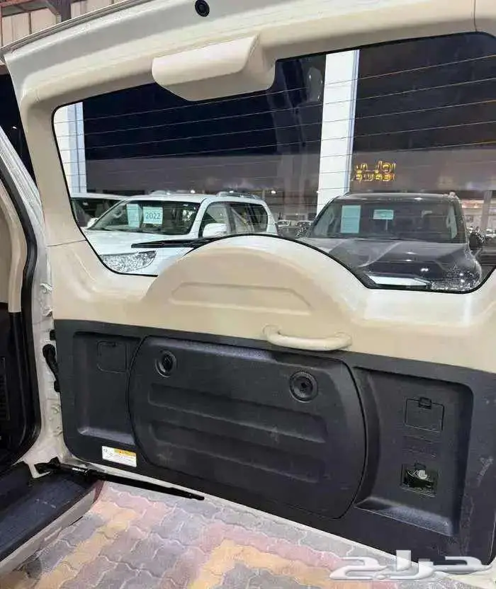 للبيع باجيرو 2020 بابين V6 3.8 سعودي ( عداد قليل ) 41