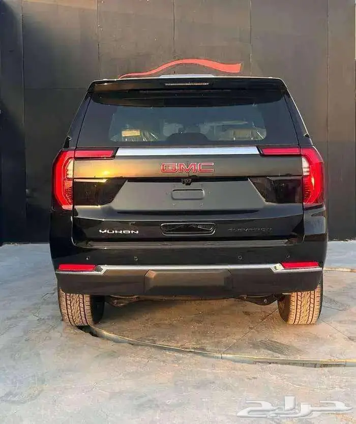 جي ام سي يوكن الفيشن موديل 2025 18