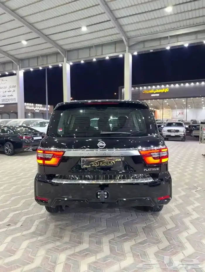 نيسان باترول 2023 بلاتينيوم سعودي ماشي 76 الف 4