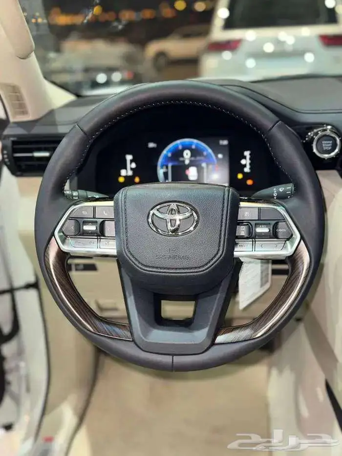 تويوتا2025 GXR فل كامل L5 تنفس طبيعي 6