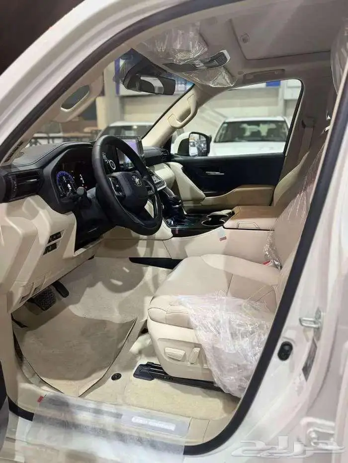 تويوتا2025 GXR فل كامل L5 تنفس طبيعي 12