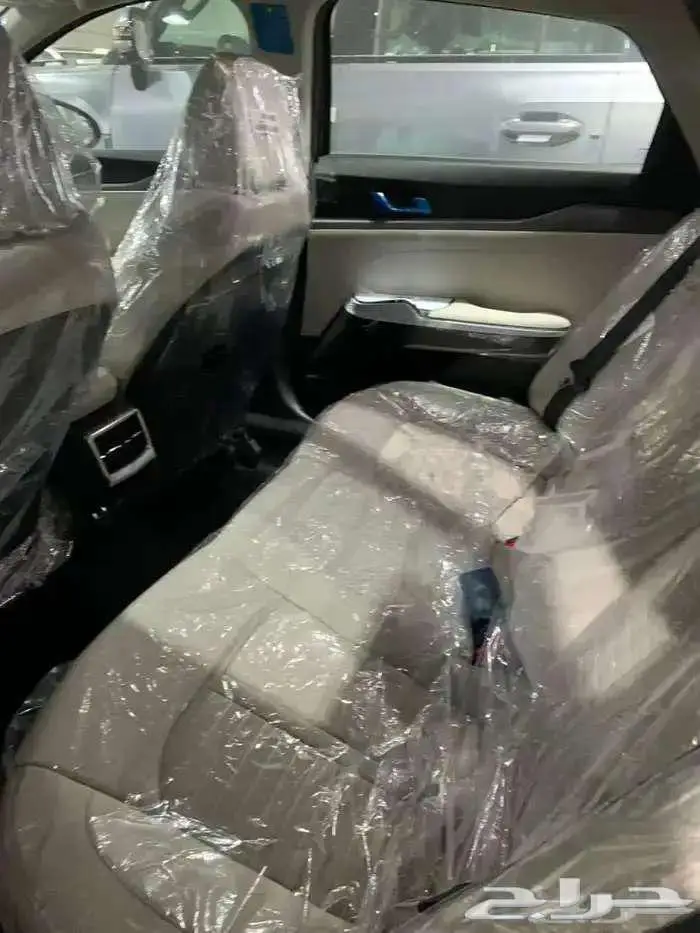 كيا K5 ستاندر مطور بصمة فتحة سقف 2025 5