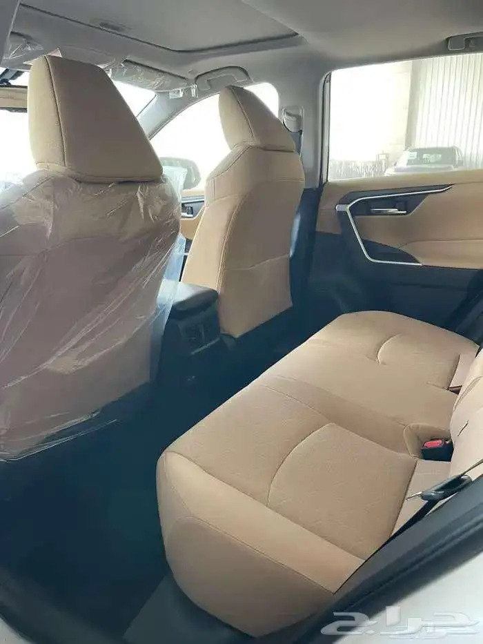 راف فور 2025 XLE مكينه 2.5 فل كامل بريمي 8