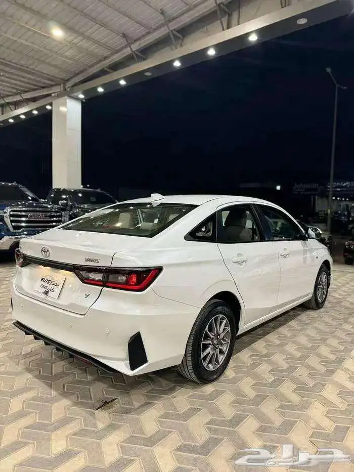 تويوتا يارس موديل 2023 3
