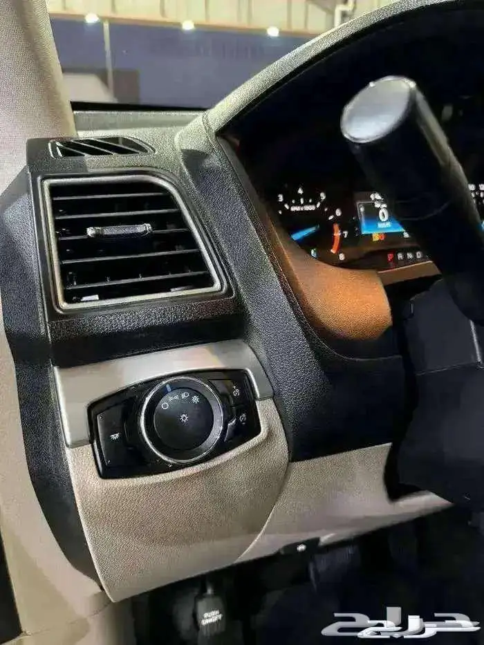 للبيع فورد اكسبلورر 2018 دبل سعودي وارد توكيلات الجزيره 23