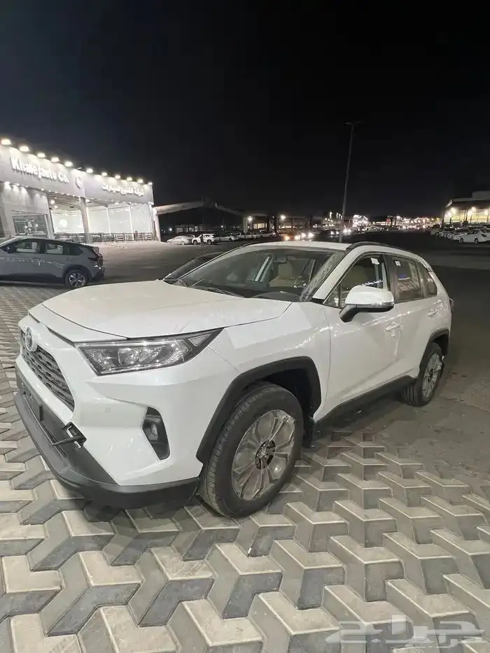 تايوتا رافور فل كامل 2025 بريمي 4