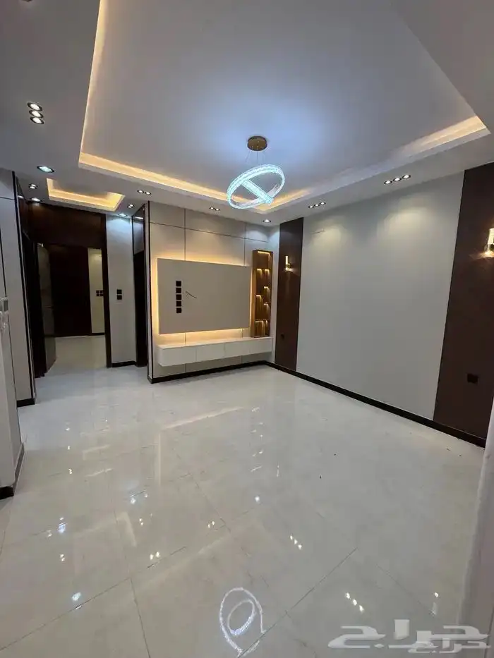 للبيع شقق ارضيه وارواف علويه تشطب ممتاز بدره الموسي 13