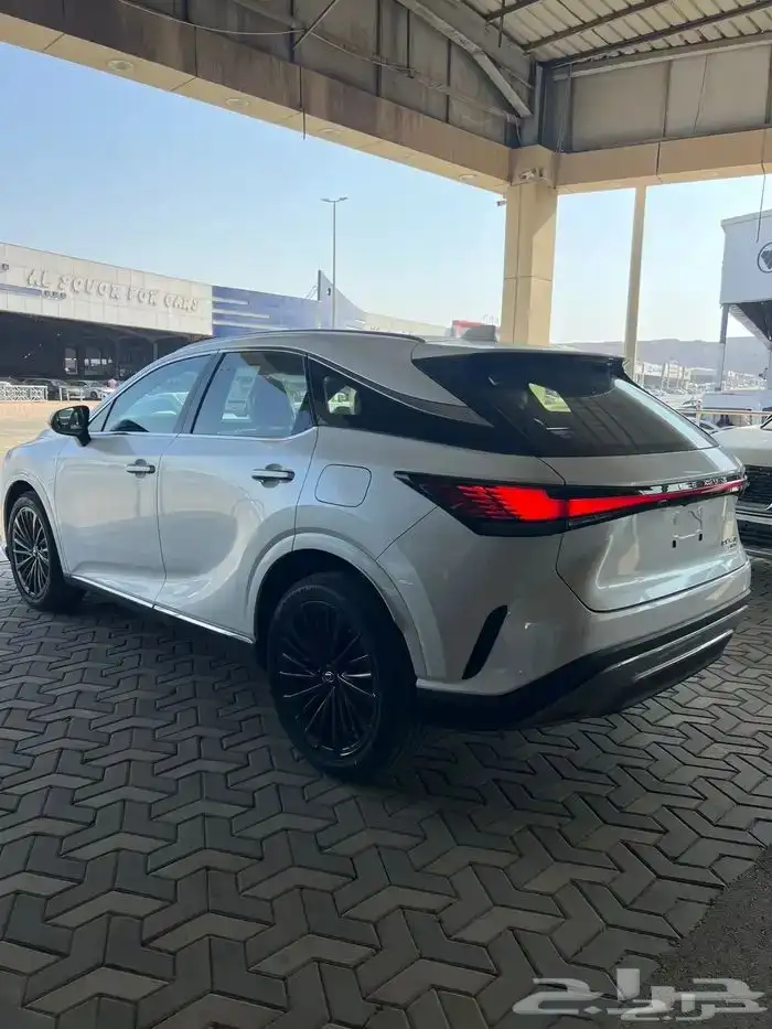 لكزس RX350 2025 بنزين AA بلس 4