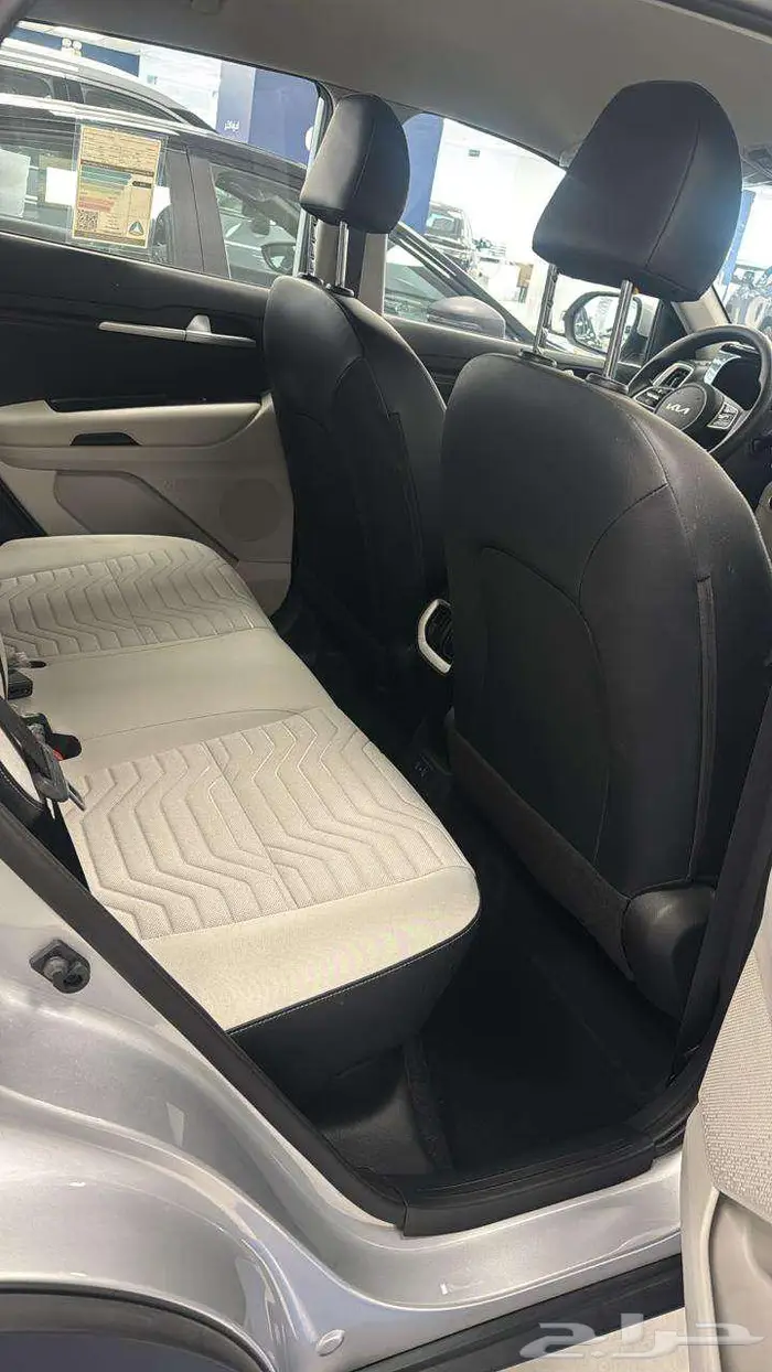 كيا سونيت LX نص فل 2025 كاش وتقسيط 4