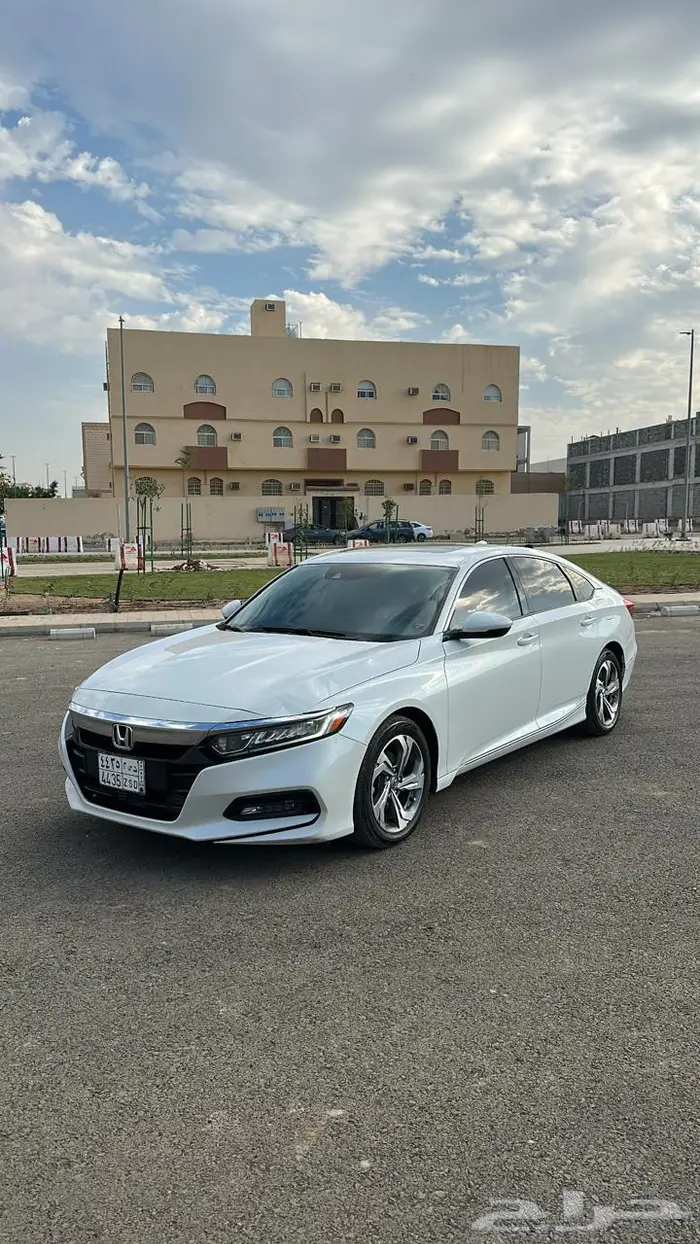 هوندا اكورد 2018 فل كامل نظيف جدا 3