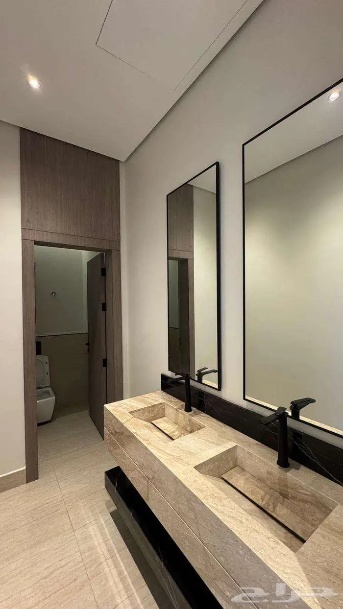 فلل فاخرة للبيع حي السيف مخطط ثروة 13