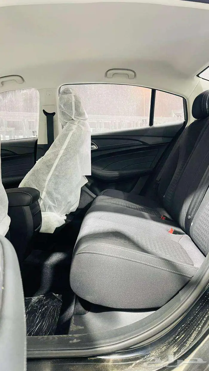 ام جي5 2025 ستاندر 10