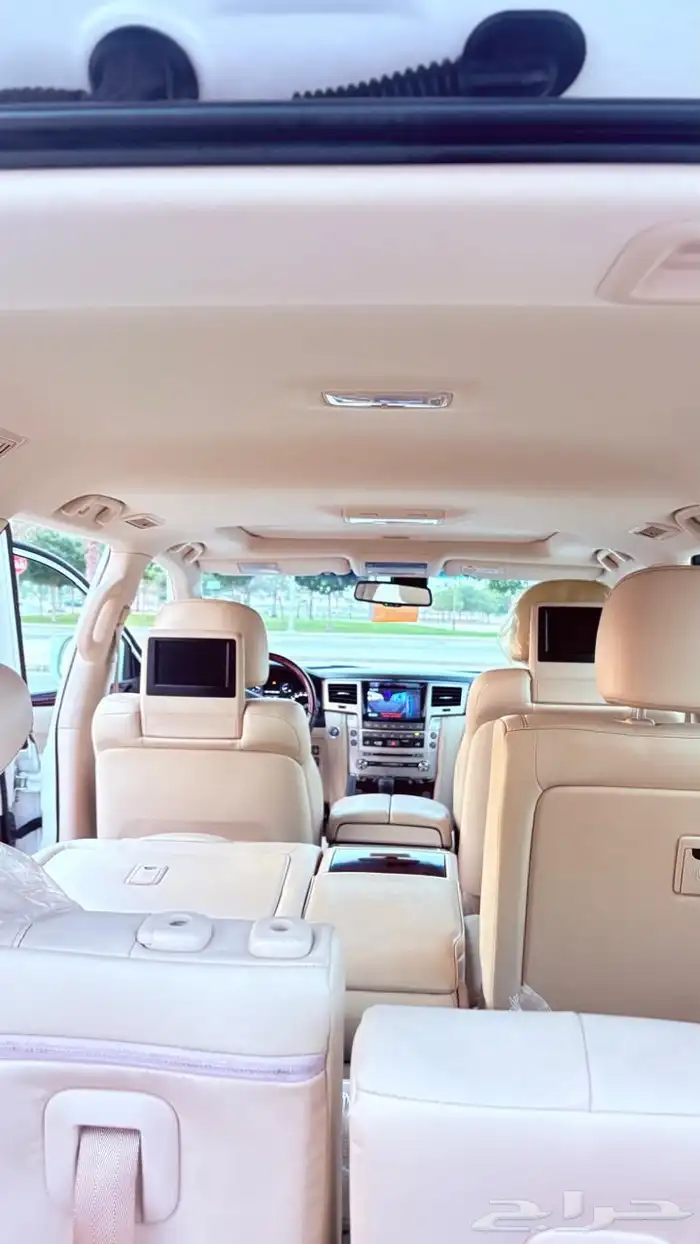 للبيع جيب لكزس LX 570   فل كامل 2015 13