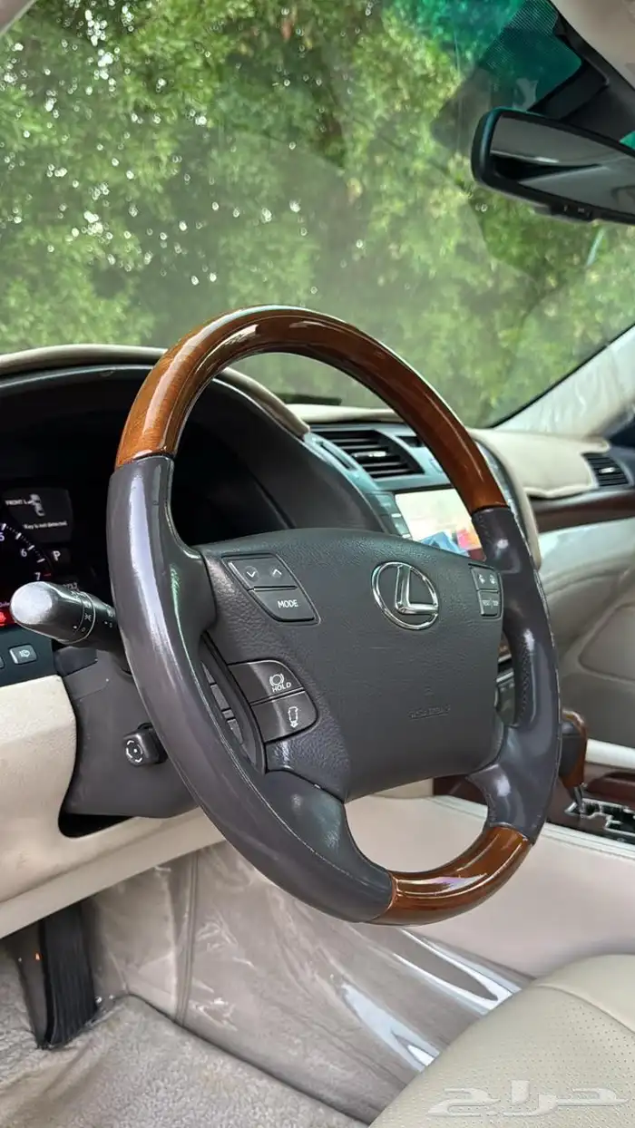 النوع   لكزس ( L460LS) سعودي 2010 15