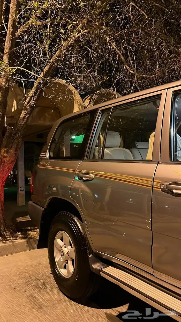 لاندكروزر 2006 وارد قطر اقبل بدل 1