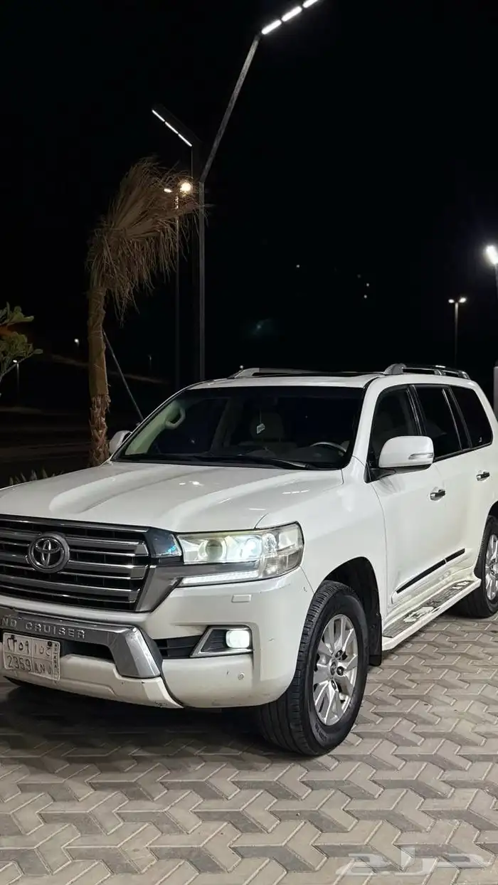 لاند كروزر 2016 للبيع 5