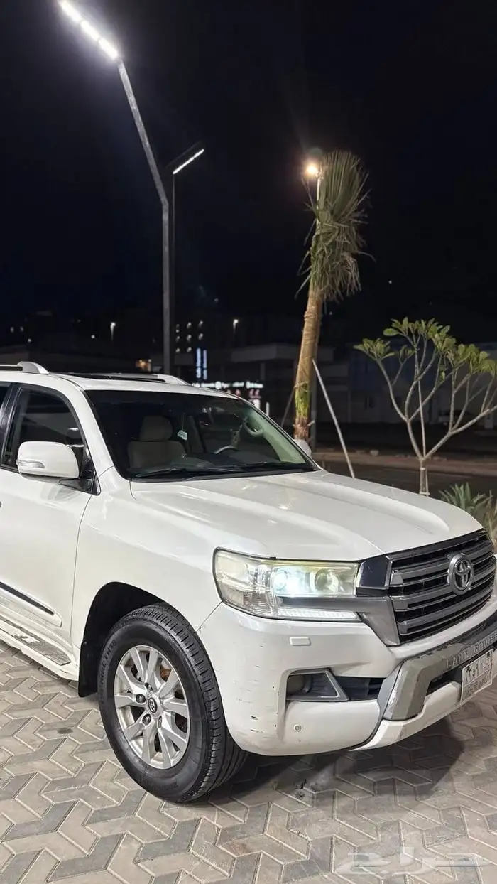 لاند كروزر 2016 للبيع 16