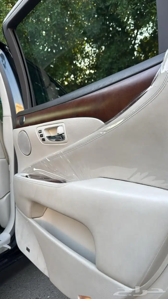 النوع   لكزس ( L460LS) سعودي 2010 36