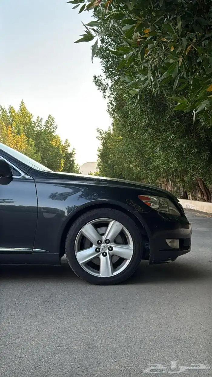 النوع   لكزس ( L460LS) سعودي 2010 4