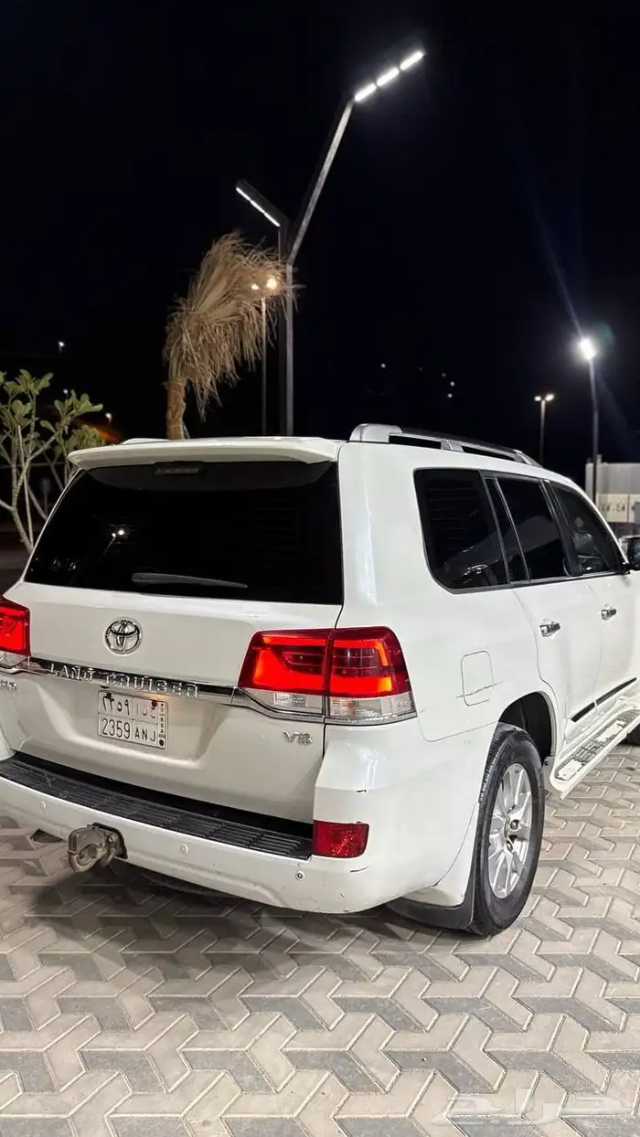 لاند كروزر 2016 للبيع 7