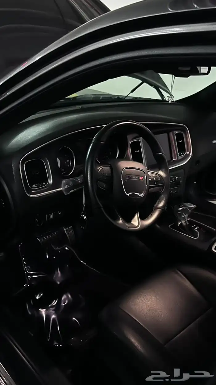 دودج تشارجر 31