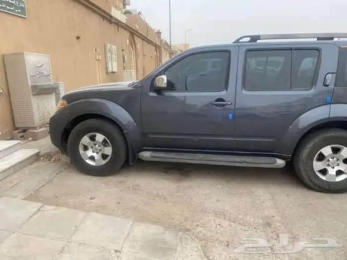 نيسان بافندر الموديل 2010 6
