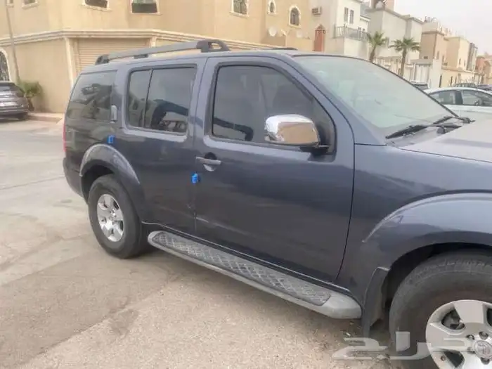 نيسان بافندر الموديل 2010 3