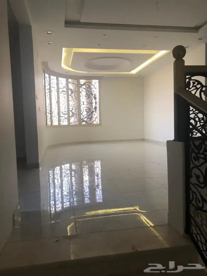 فله الايجار حي الاندلس مساحه 550 4