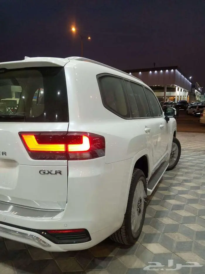 تويوتا جي اكس ار 2026 8