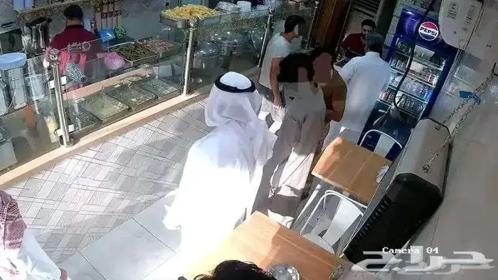 مطعم محل فلافل و كشري للبيع 1