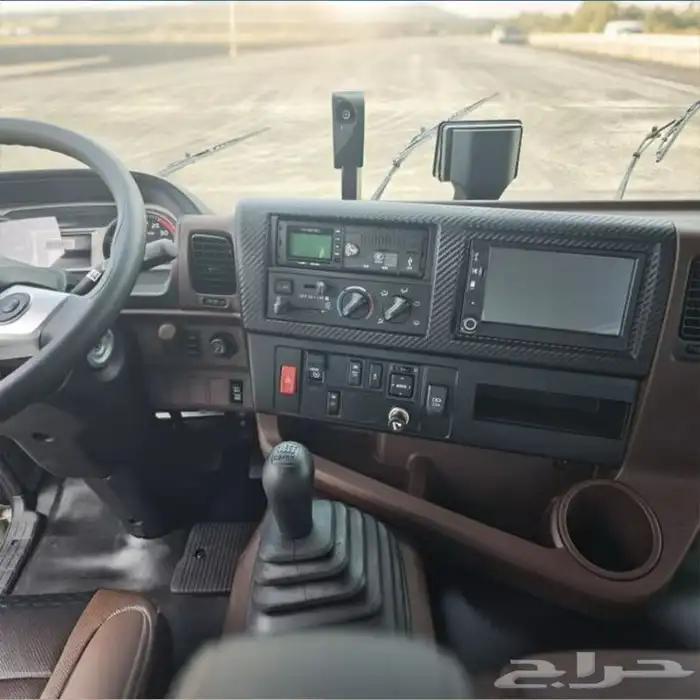 دينا هينو 700 موديل 2025 سكس 4