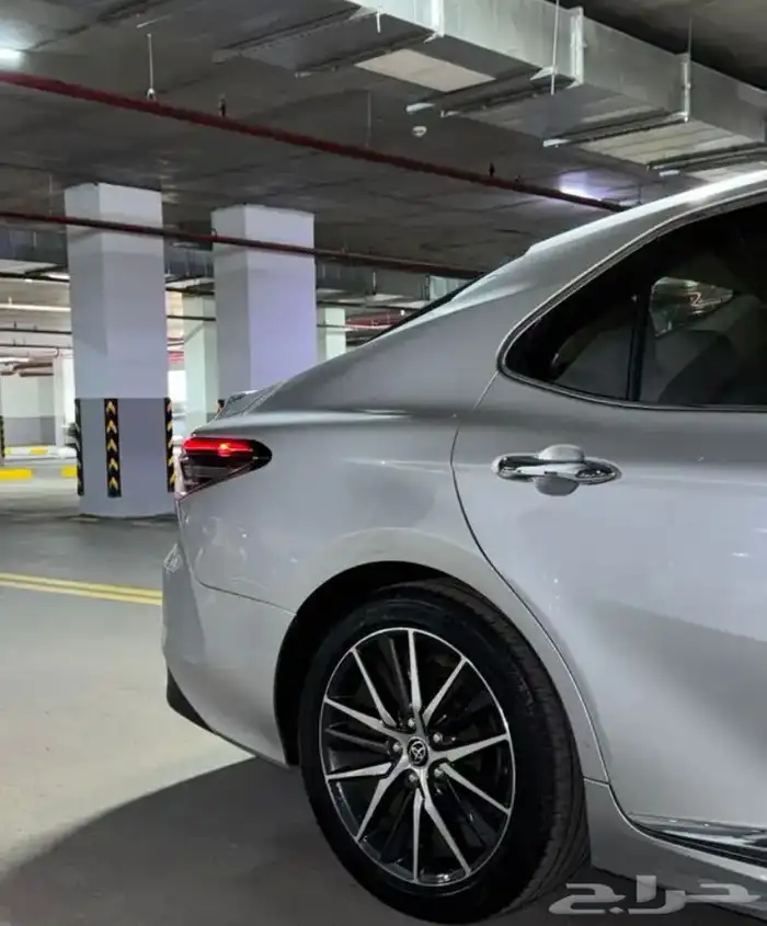 كامري جراندي 2022 للبيع 6 سلندر 18