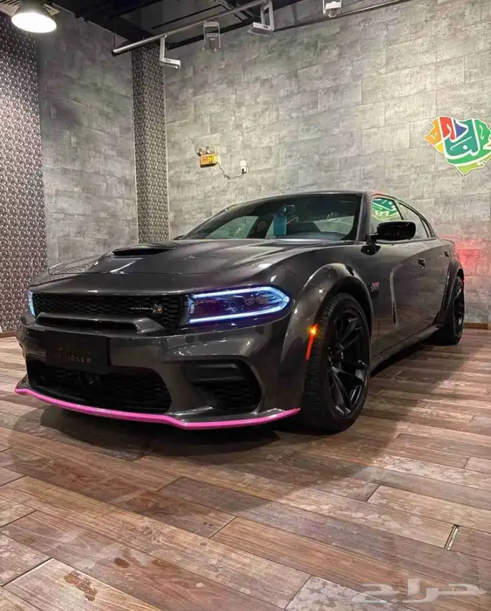 دودج شارجر SRT Scat Pack 3