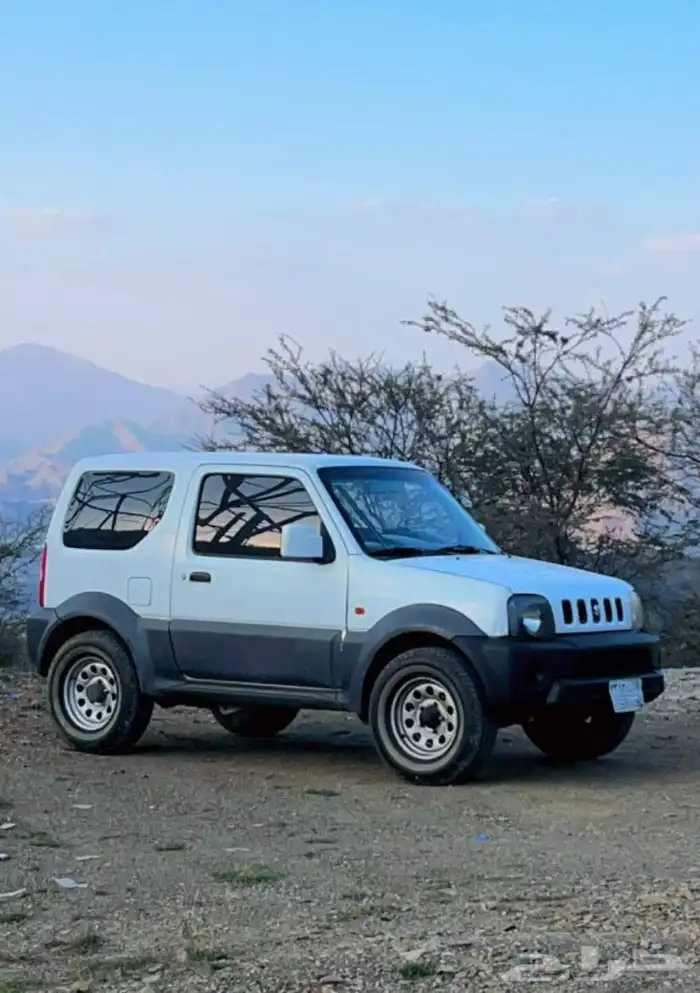 جيب جمني موديل 2011 قير مكينه شرط للتواصل 0