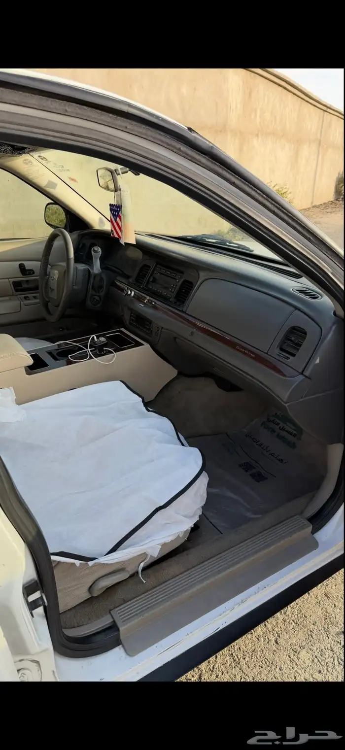 فورد فكتوريا امريكي 2011 للبيع او للبدل المناسب 7