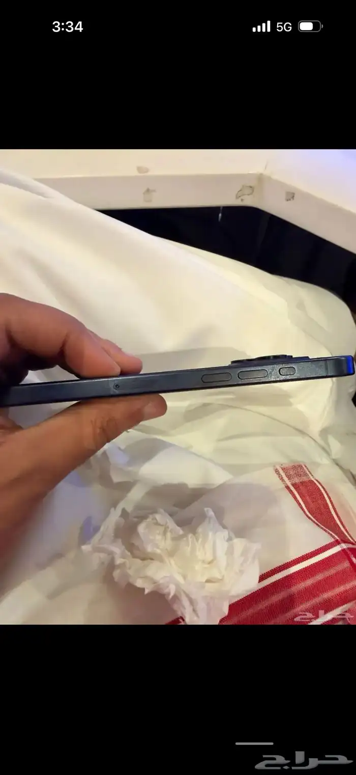 للبيع ايفون 15 برو ماكس 256 قيقا لون ازرق نظيف جدا جدا 4