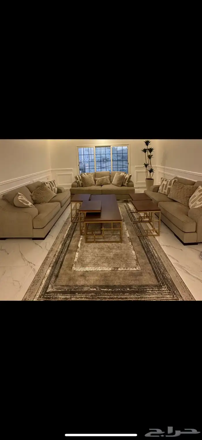 غرفة جلوس كاملة - حالة ممتازة 0