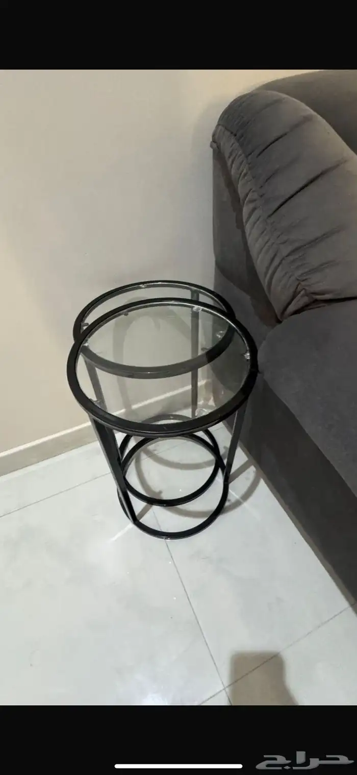 كنب للبيع مع طاولات خدمه. 5