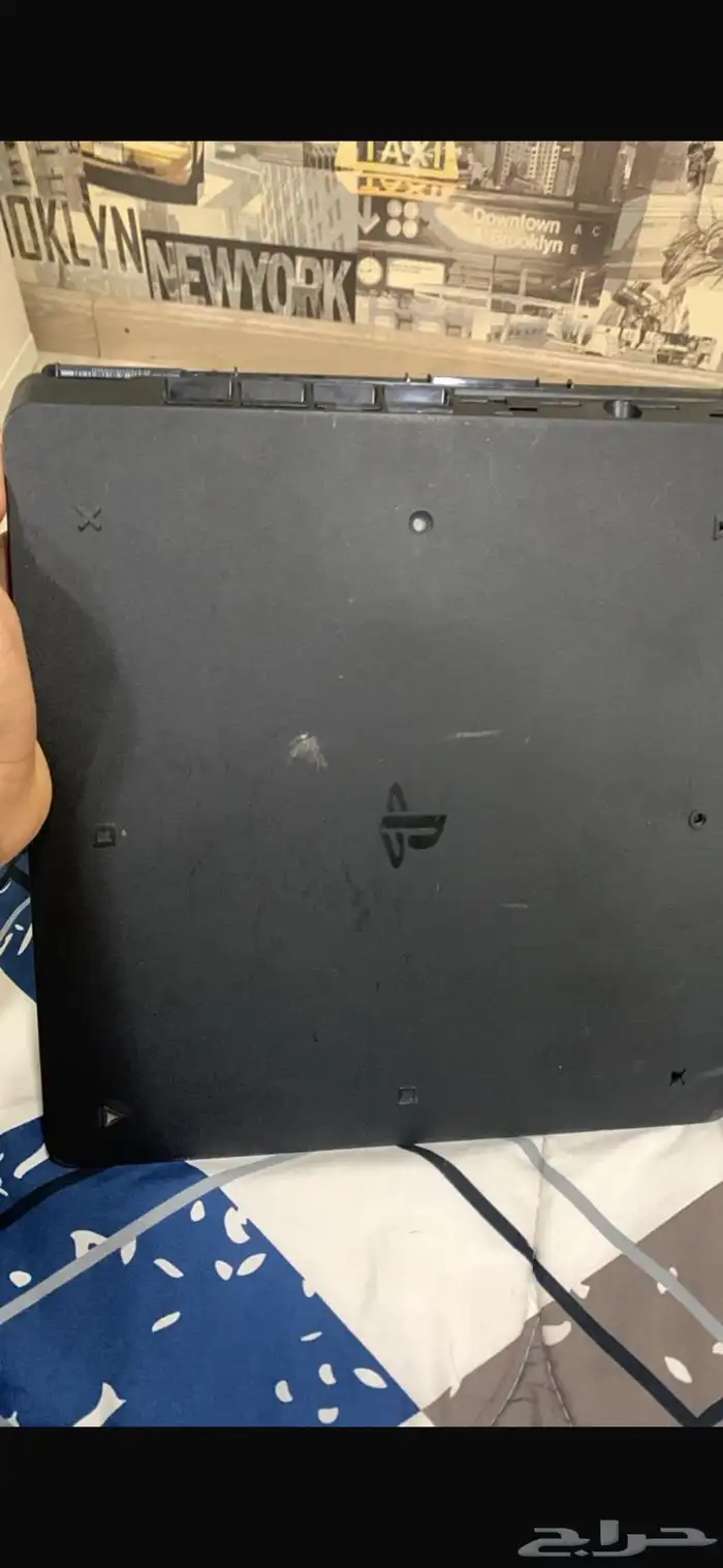 سوني فور للبيع ب 350 م فيه شي شغال 2