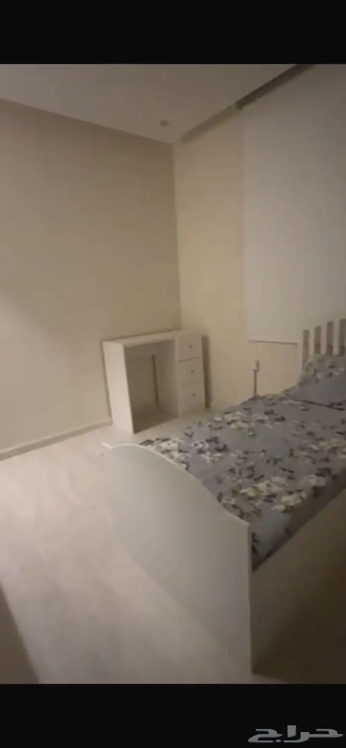 عرض أثاث للبيع في الرياض 4