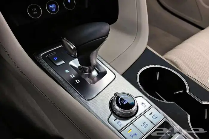 جينسسG70 2024 الميموني للاستيراد من كوريا 12