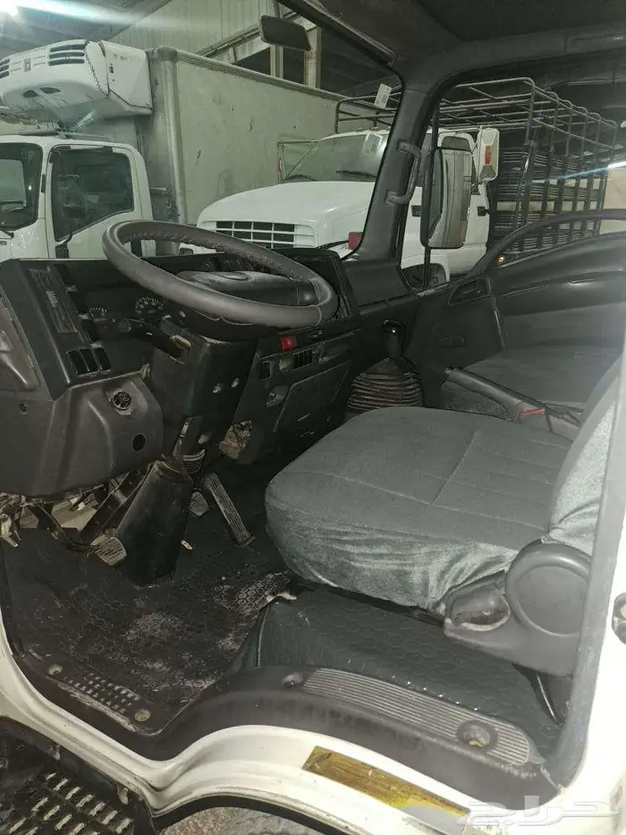 ايسوزو دينا ثلاجة 5 متر تيربو 2013 3