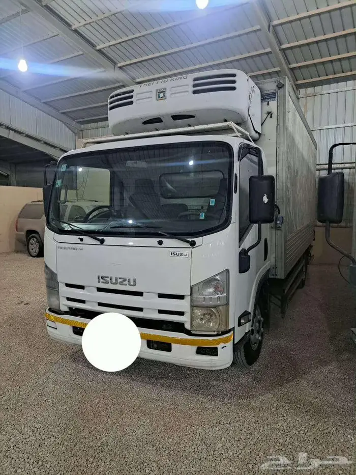 ايسوزو دينا ثلاجة 5 متر تيربو 2013 4