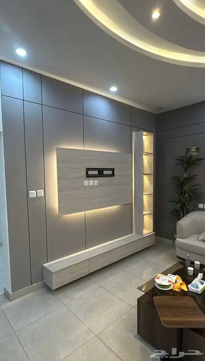 تفصيل غرف نوم وتركيب ديكورات خشبية والتنجيد ودهان الأبواب 11