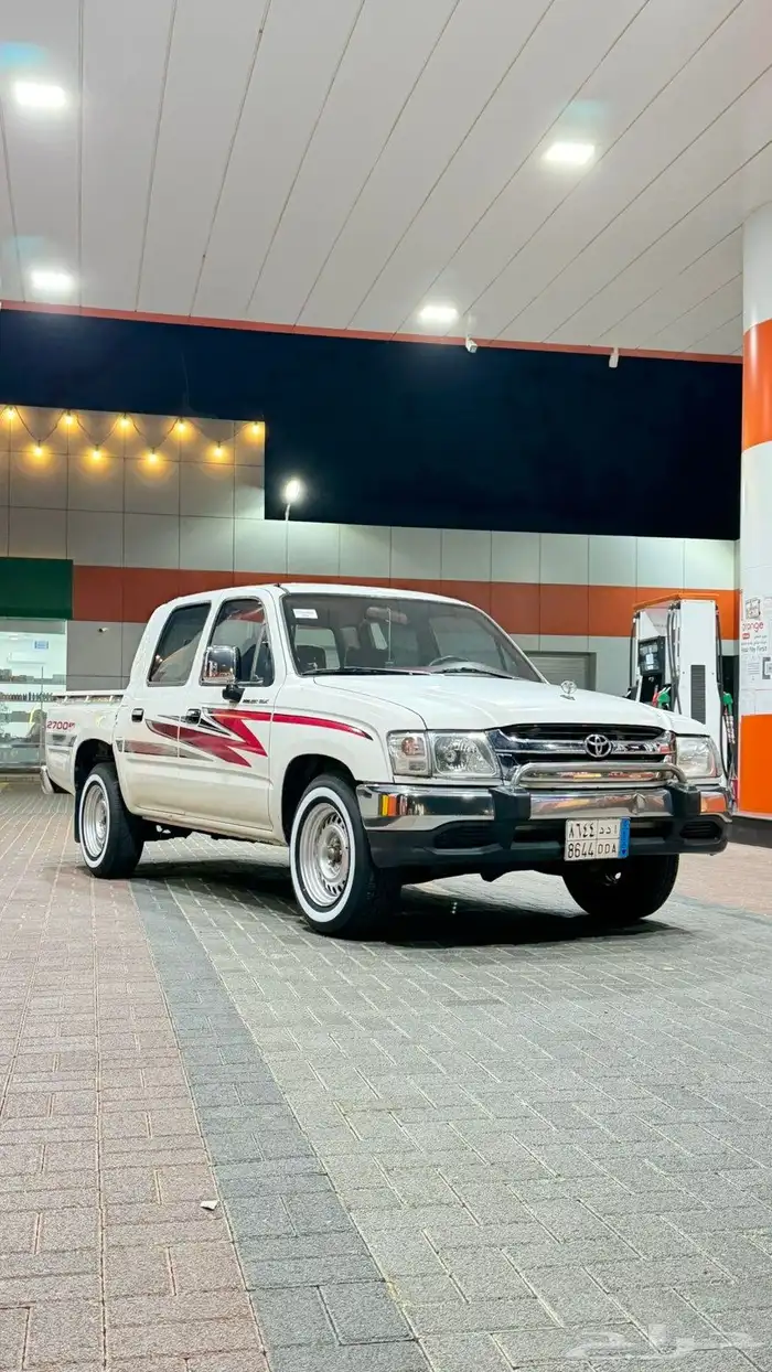 هايلوكس يابانيه 2002 نضيفه 1